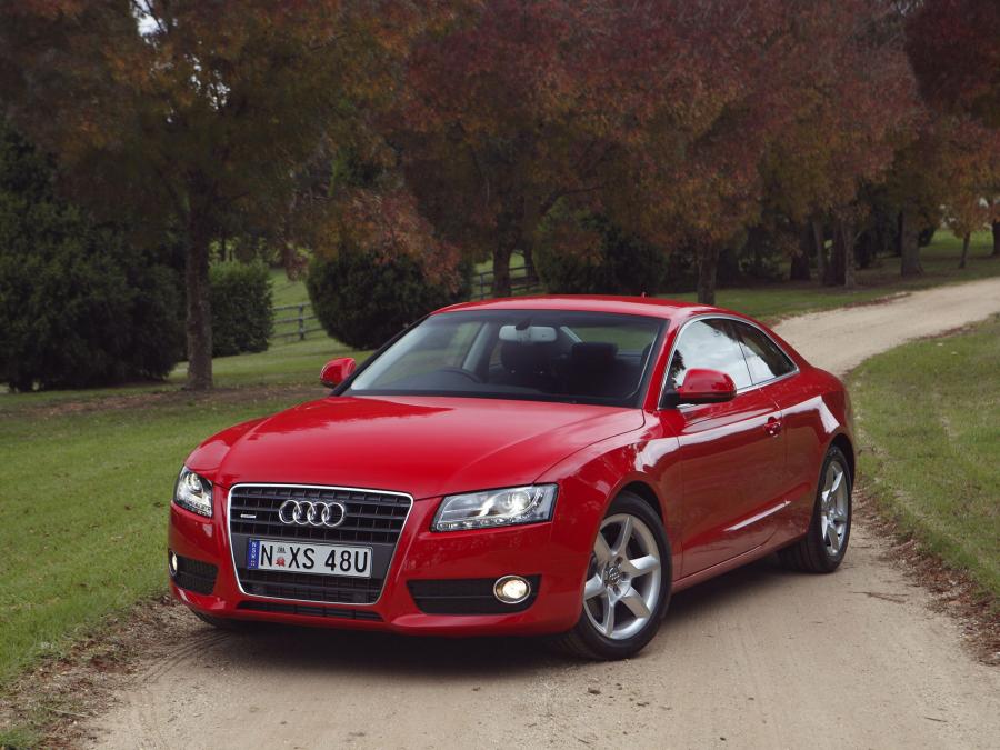  Audi A5 Coupe 2.0T Quattro 2008 года  (AU) (фото 17 из 22)
